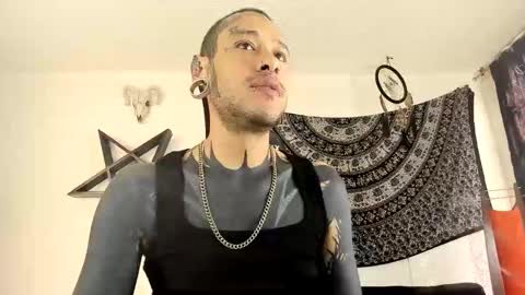 Dani  online show from November 27, 2025, 3:03 pm