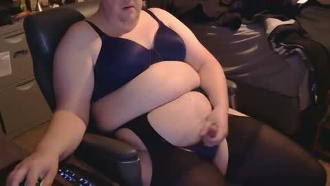 Snapshot of inkedjay169 chatting on December 21, 2025, 3:41 pm Madelaine online show from December 21, 2025, 3:41 pm