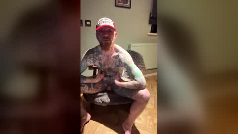 inkpiggy online show from January 11, 2026, 7:35 am