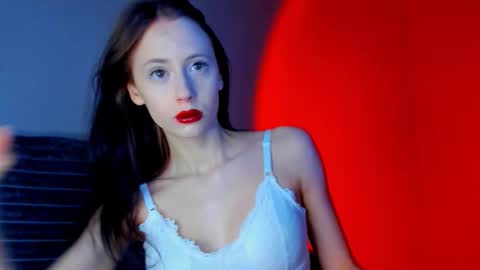 Venera  online show from March 14, 2026, 5:40 pm