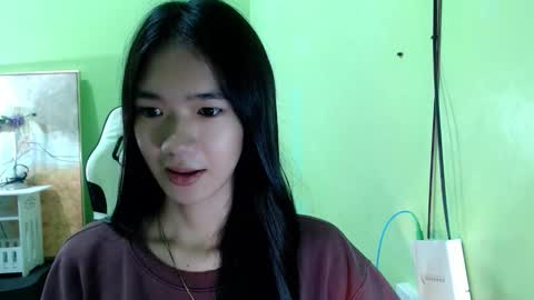 Reign online show from December 1, 2025, 8:58 pm