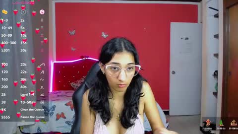 Luna moon online show from March 6, 2025, 10:52 am