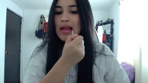 Snapshot of inocentheaven chatting on January 27, 2025, 4:22 pm Celeste online show from January 27, 2025, 4:22 pm