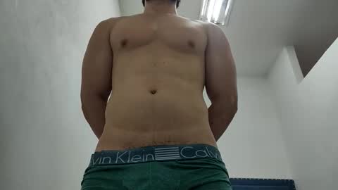 Snapshot of insistente chatting on January 6, 2026, 4:21 pm INSTAGRAM camilodlx online show from January 6, 2026, 4:21 pm