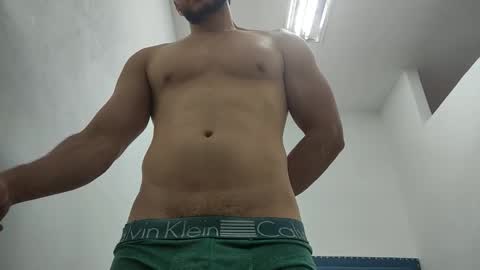 Snapshot of insistente chatting on January 7, 2026, 3:25 pm INSTAGRAM camilodlx online show from January 7, 2026, 3:25 pm