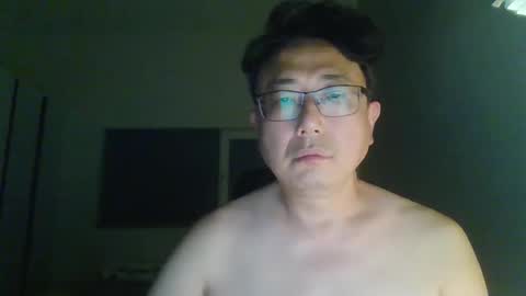 insuclee197641 online show from September 20, 2025, 1:23 pm