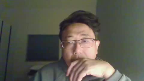 insuclee197641 online show from January 9, 2026, 2:31 pm