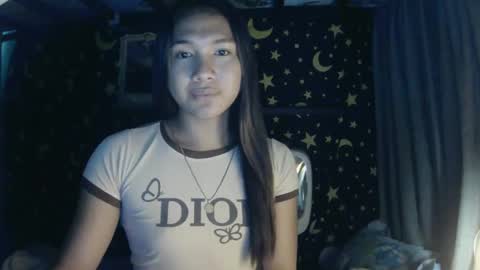 MAXINE online show from January 13, 2025, 1:13 am