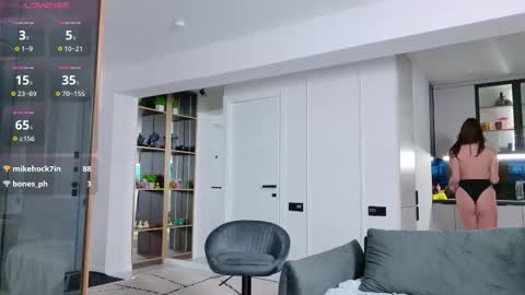 Snapshot of intelligencer chatting on October 21, 2025, 8:42 pm Sofi online show from October 21, 2025, 8:42 pm