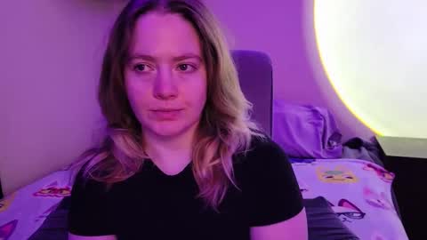 Faye online show from January 19, 2026, 4:27 am