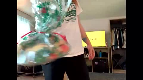 IntoTheWoodsWeGo online show from November 27, 2025, 8:22 pm