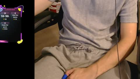 introvertgamer online show from October 18, 2025, 7:03 pm