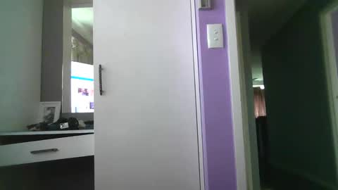 Snapshot of inxs2much chatting on November 9, 2025, 3:16 am inxs2much online show from November 9, 2025, 3:16 am