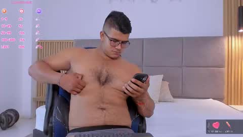 Snapshot of iori_21 chatting on March 4, 2025, 11:22 pm iori online show from March 4, 2025, 11:22 pm