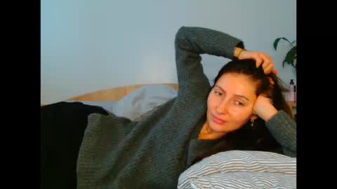 Snapshot of irina9793 chatting on February 6, 2026, 10:29 am irina online show from February 6, 2026, 10:29 am