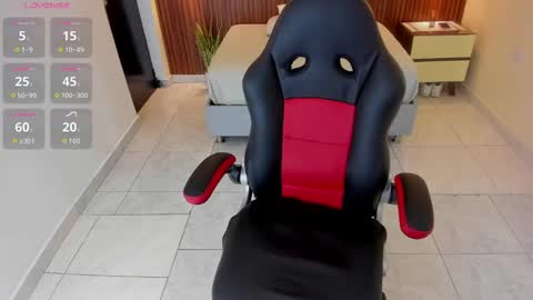 irina_palvin online show from September 10, 2025, 12:27 pm