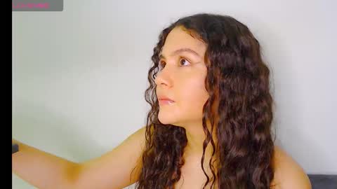 Snapshot of iris_caprice chatting on December 21, 2025, 1:35 am Instagram iris caprice online show from December 21, 2025, 1:35 am