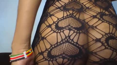 iris_love_2 online show from February 12, 2025, 9:31 am