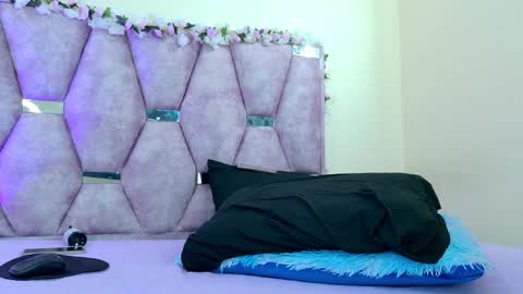 Iris online show from March 24, 2026, 6:13 pm