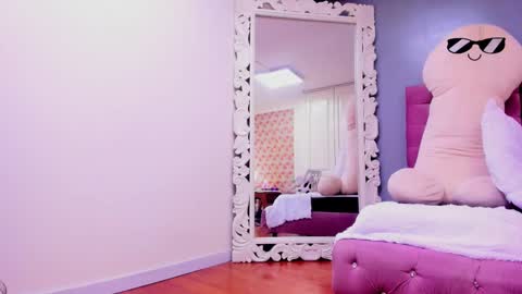 Iris online show from January 14, 2025, 1:28 pm