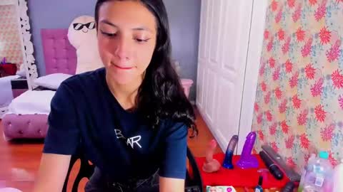 Iris online show from March 3, 2025, 2:15 pm