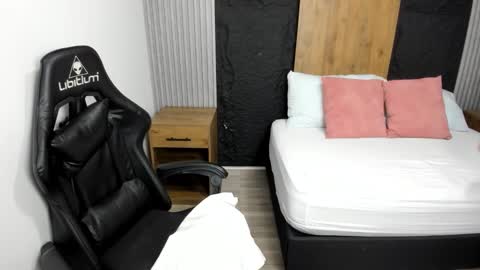 Iris online show from February 19, 2026, 12:12 pm