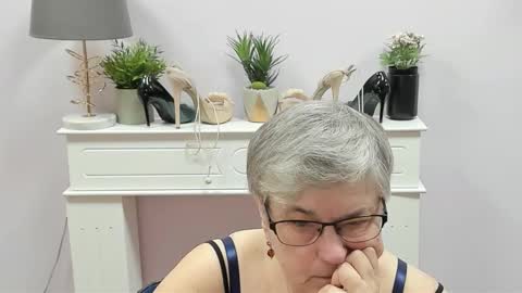 I R I S online show from January 7, 2026, 7:22 am