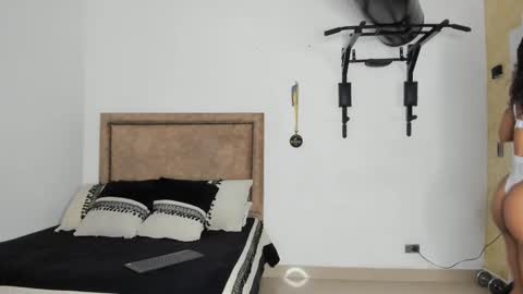 Iris Fit online show from October 28, 2025, 11:25 am