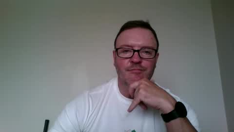 irish_pipe online show from May 1, 2026, 11:59 am