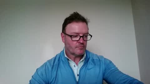 irish_pipe online show from May 5, 2026, 2:14 pm