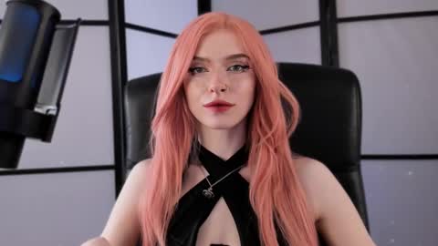 Snapshot of irisice chatting on February 27, 2025, 11:10 am Miss Iris Fansly Miss Iris new inst.  online show from February 27, 2025, 11:10 am
