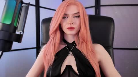 Snapshot of irisice chatting on February 28, 2025, 12:20 pm Miss Iris Fansly Miss Iris new inst.  online show from February 28, 2025, 12:20 pm