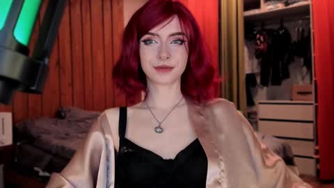Snapshot of irisice chatting on March 6, 2025, 10:52 am Miss Iris Fansly Miss Iris new inst.  online show from March 6, 2025, 10:52 am