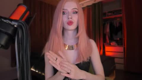 Snapshot of irisice chatting on December 5, 2025, 9:00 pm Miss Iris Fansly Miss Iris new inst. online show from December 5, 2025, 9:00 pm