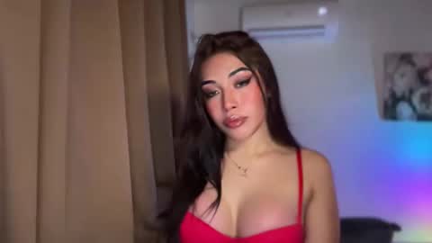Snapshot of iriss_fox chatting on June 5, 2026, 7:47 am iriss_fox online show from June 5, 2026, 7:47 am