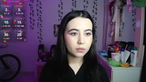 Iris  online show from December 2, 2025, 2:50 am