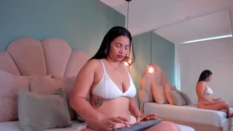 Snapshot of irlys_naia chatting on June 15, 2026, 1:24 pm Irlys Naia online show from June 15, 2026, 1:24 pm