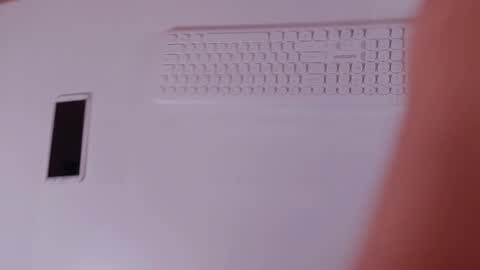  IRMA  FOLLOW ME  online show from November 29, 2025, 9:56 am