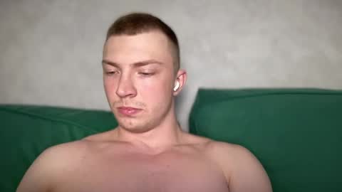 Iron online show from May 15, 2026, 9:33 pm