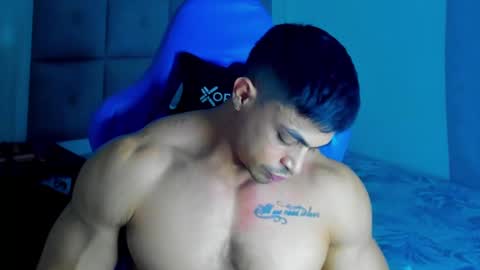 Iron online show from March 9, 2025, 6:39 am