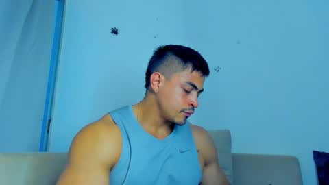 Iron online show from November 8, 2025, 10:52 pm