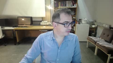 Snapshot of ironchrome chatting on January 2, 2025, 4:41 am IronChrome online show from January 2, 2025, 4:41 am