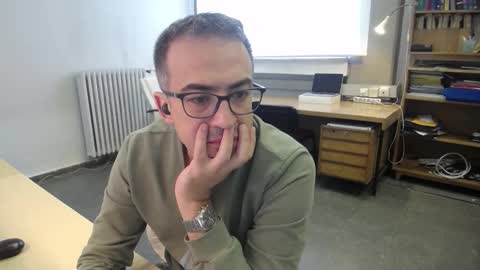 Snapshot of ironchrome chatting on October 10, 2025, 4:44 am IronChrome online show from October 10, 2025, 4:44 am