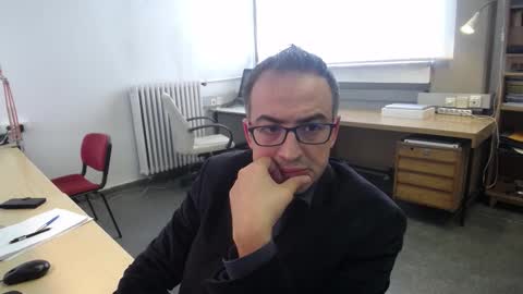 Snapshot of ironchrome chatting on October 21, 2025, 11:44 am IronChrome online show from October 21, 2025, 11:44 am