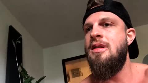 Snapshot of ironpumper69 chatting on January 29, 2025, 11:51 am Ironpumper69 online show from January 29, 2025, 11:51 am