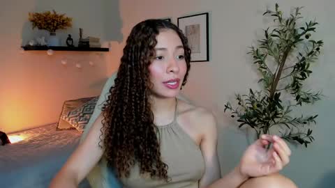 Snapshot of isa_____ chatting on April 21, 2026, 2:51 am isa_____ online show from April 21, 2026, 2:51 am