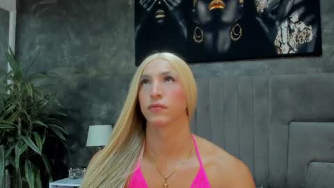 Isa Lancaster online show from June 29, 2026, 7:25 pm
