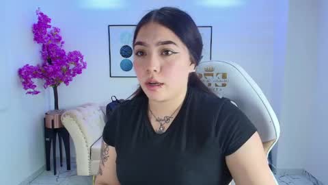 Snapshot of isa_reel chatting on April 24, 2026, 7:49 pm ISA online show from April 24, 2026, 7:49 pm