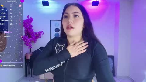 Snapshot of isa_reel chatting on May 17, 2026, 12:34 pm ISA online show from May 17, 2026, 12:34 pm