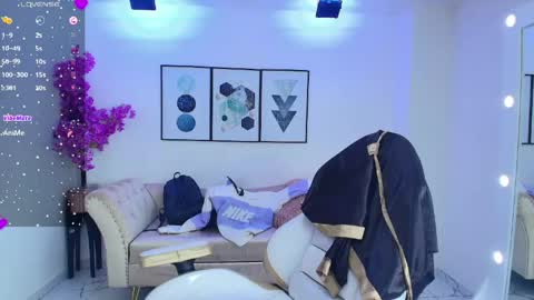 Snapshot of isa_reel chatting on May 31, 2026, 12:45 pm ISA online show from May 31, 2026, 12:45 pm
